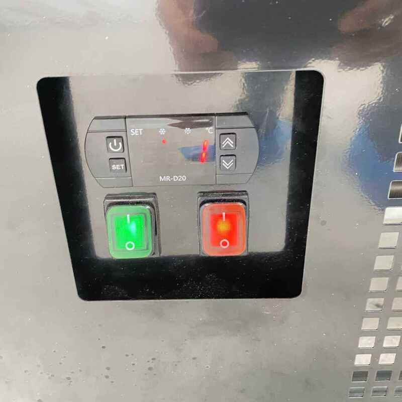 Commercial Supermarket Air Curtain Cabinet for Fresh-keeping Vegetable Fruit Beverage Display Refrigerated Display Equipment